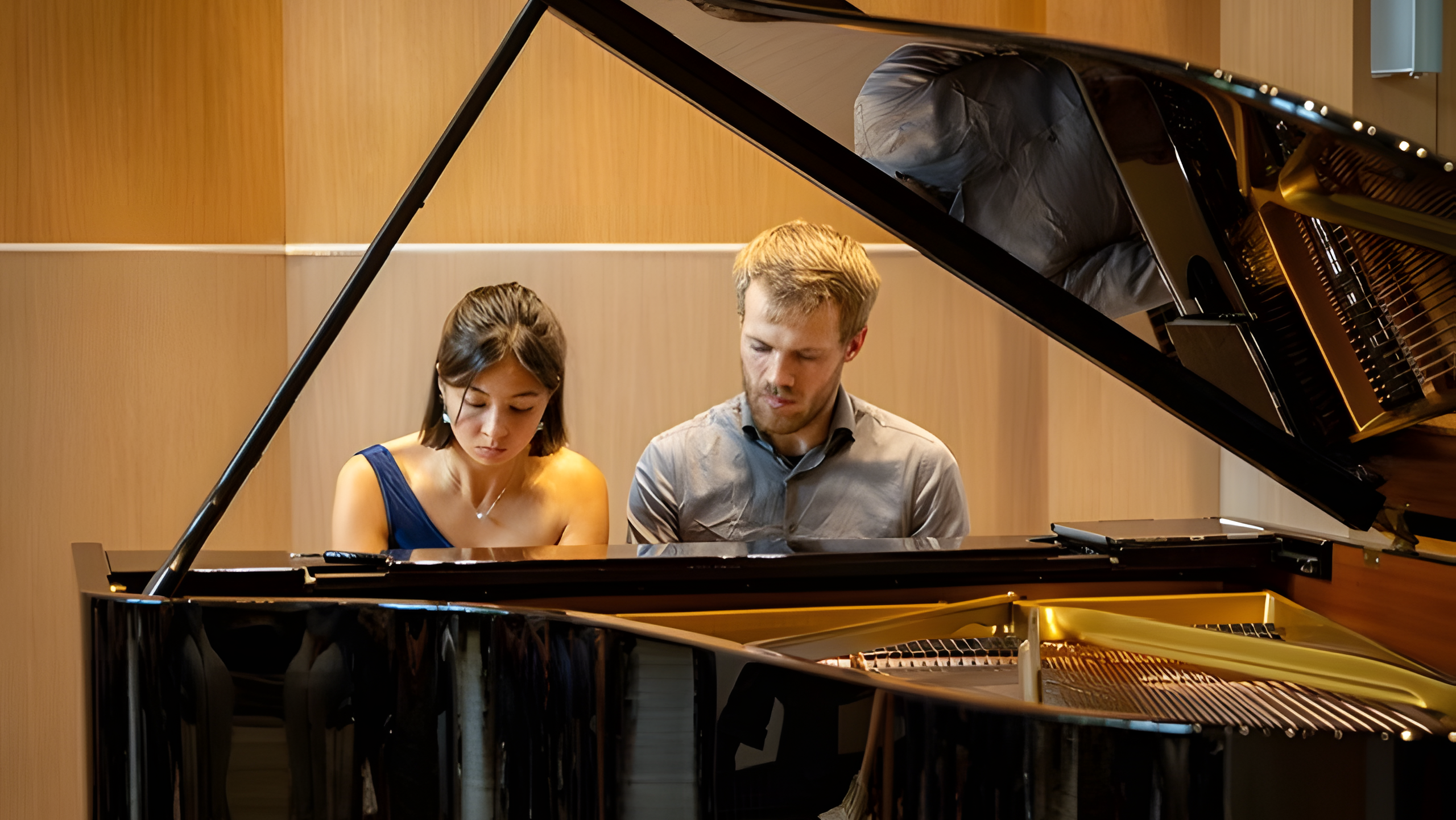 Pianoduo Morgan en van Nee